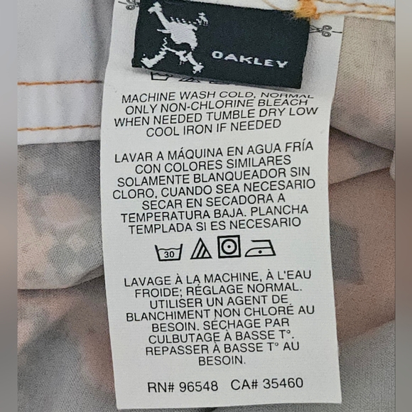 Oakley Graphic Orange and Gray Swim Shorts Size 34 - Picture 9 of 10